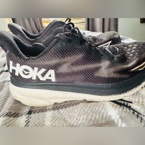 Hoka Clifton 9 Running Shoes Men’s Size 12 - Black Pattern - Used, No Rips
